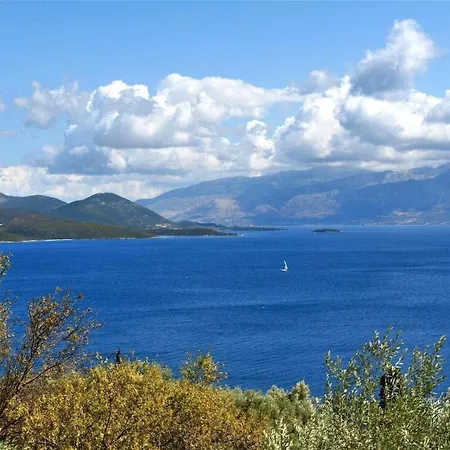 Water 2 Lygia (Lefkada)